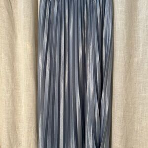 Studio West Shimmering Gray A-Line Skirt